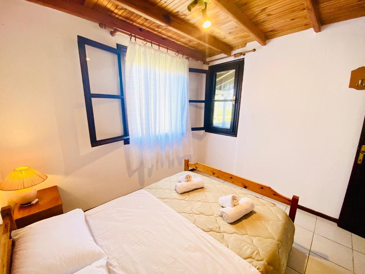 Meltemi Rock House Villa Kalandra Bagian luar foto