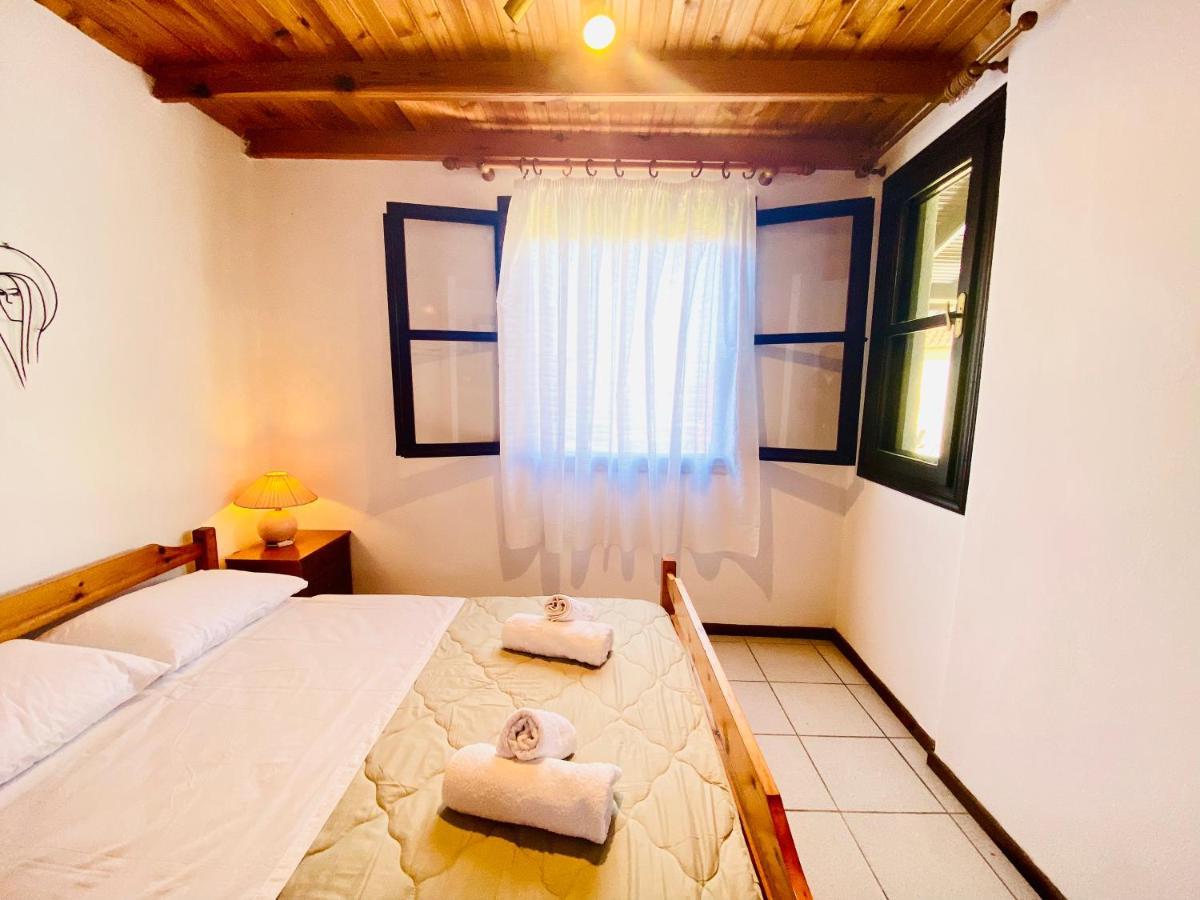 Meltemi Rock House Villa Kalandra Bagian luar foto